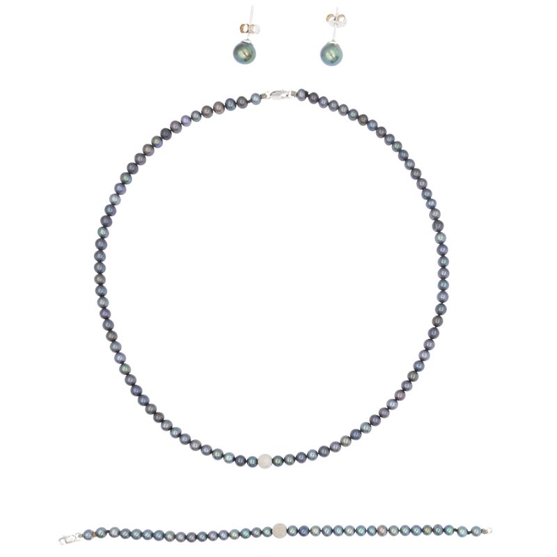 Parure composta da collana, bracciale e orecchini a lobo