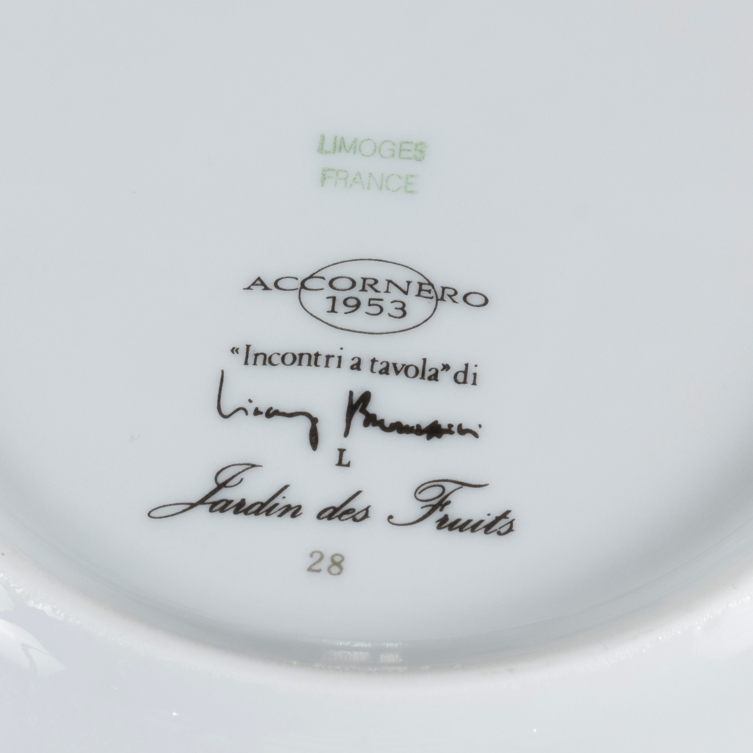 Vittorio Accornero de Testa, Servizio da tavola in porcellana Limoges, “Jardin des Fruits” (54 pe...