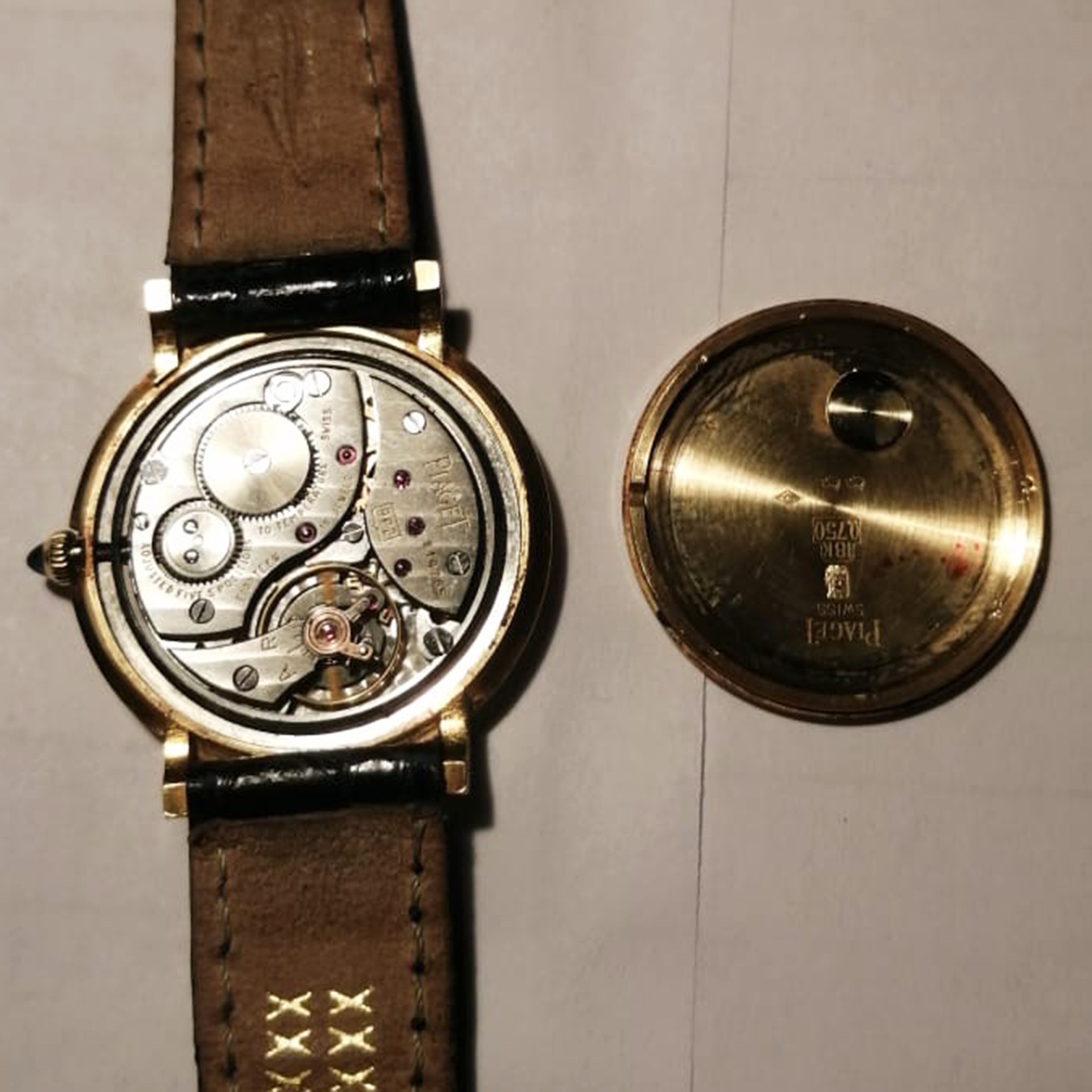 Piaget, Orologio da donna in oro giallo 18kt, ref. 9014 - 356433