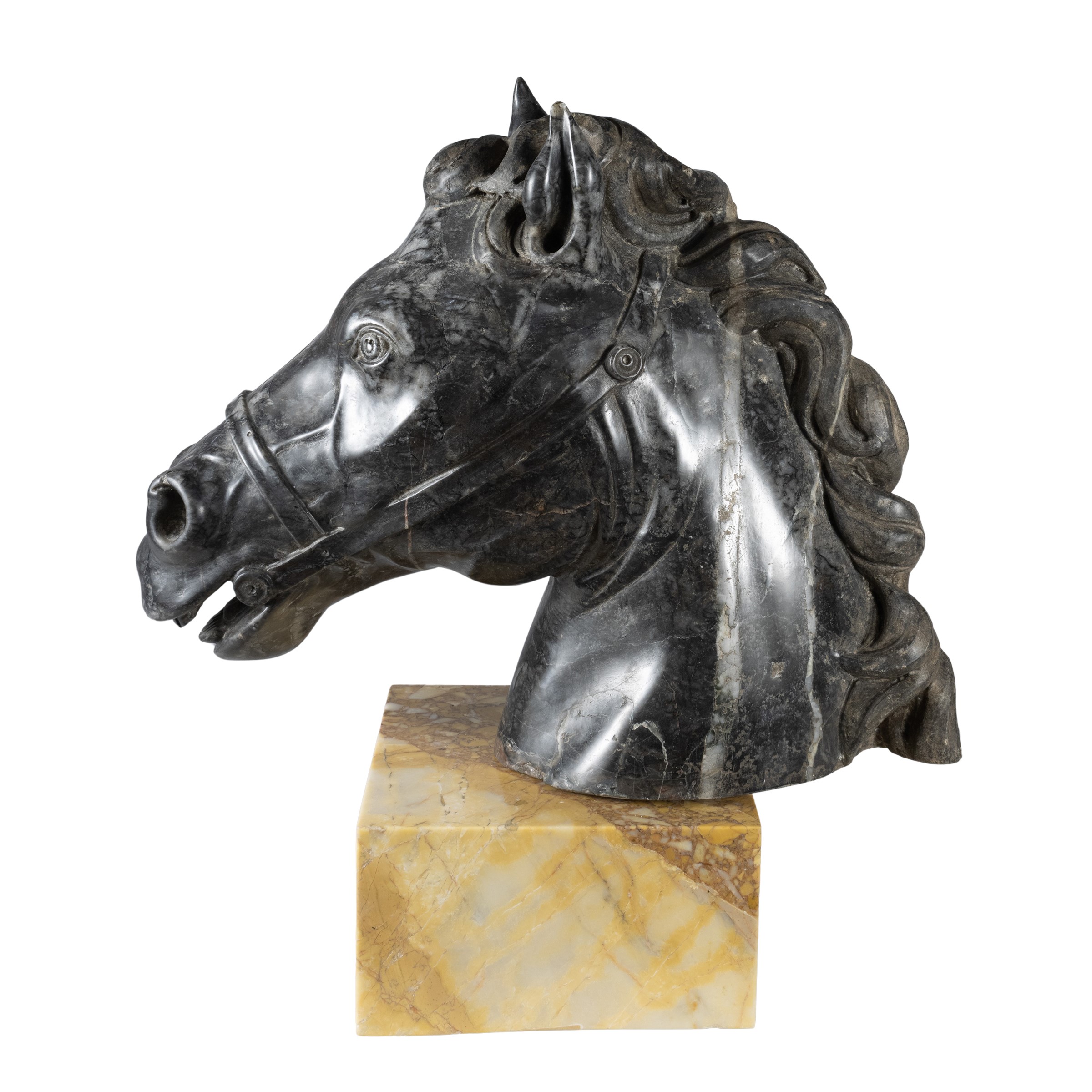 Scultura in marmo bigio antico