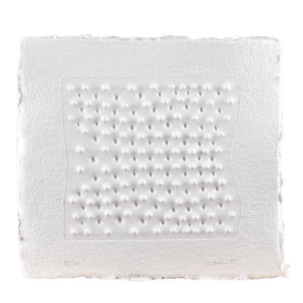 Enrico Castellani - "Superficie I"