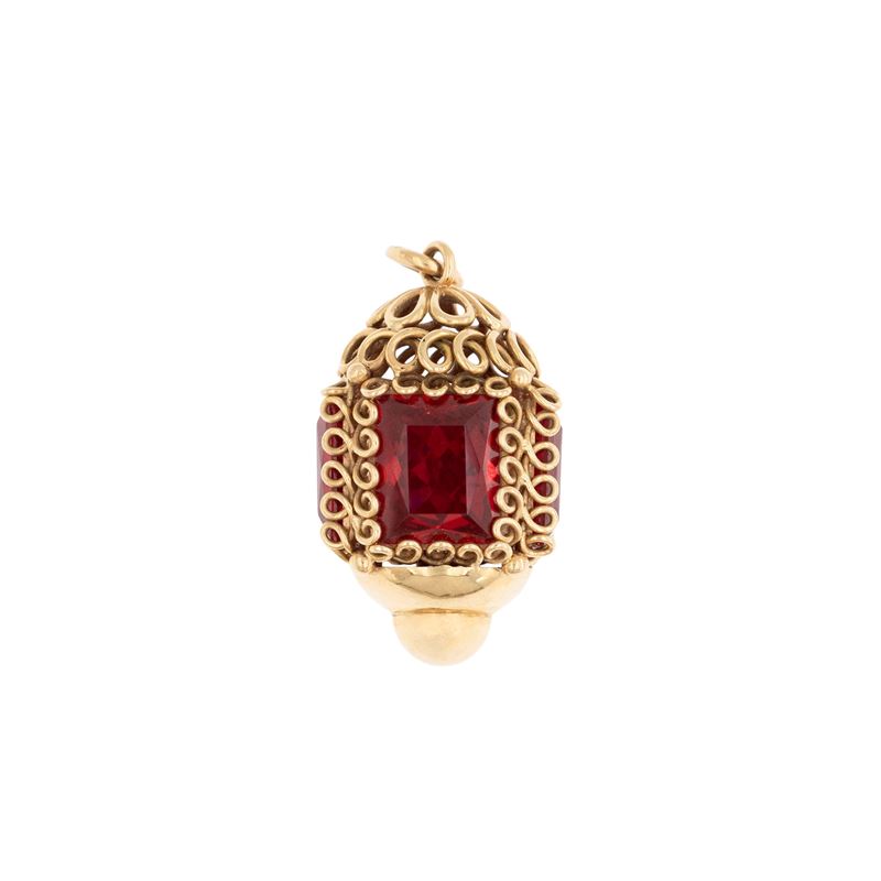 Pendente lanterna in oro giallo 18kt e spinello rosso