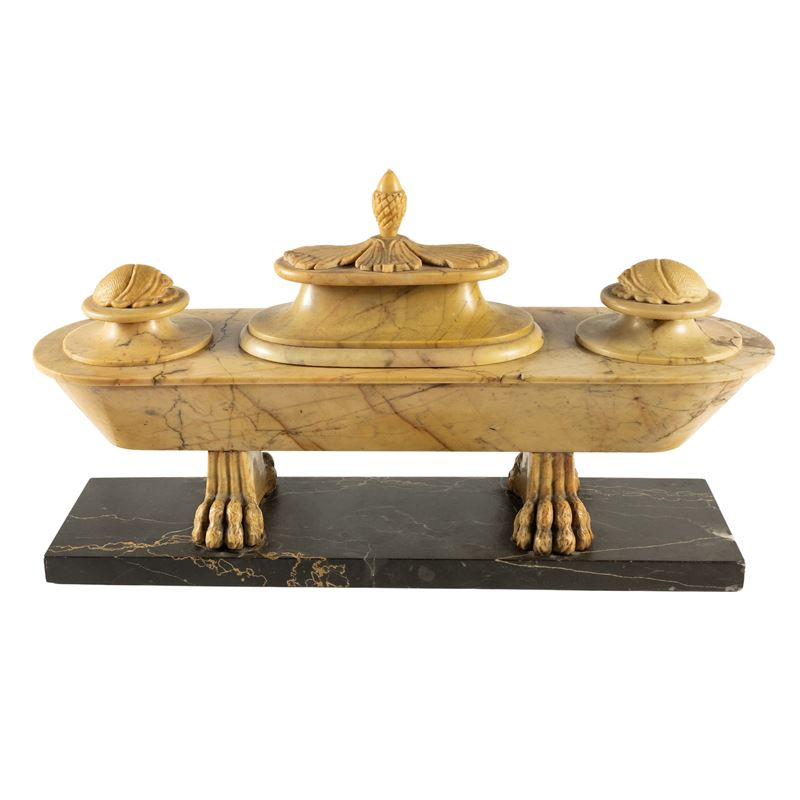 Calamaio in marmo giallo antico