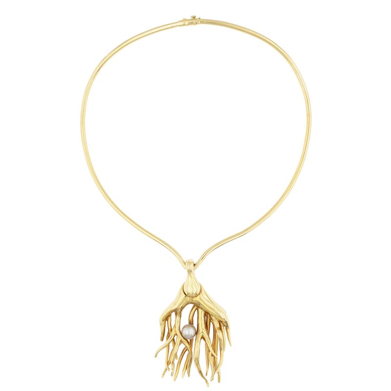 M.A. Macaigne, Choker 'Torque Racines' in oro giallo 18kt e perla grigia