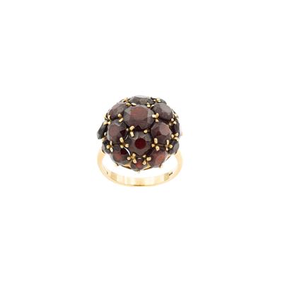 Anello in oro rosa 18kt con granati tondi, primi '900