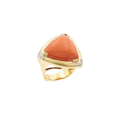 Anello in Oro Giallo 18kt Corallo e Diamanti