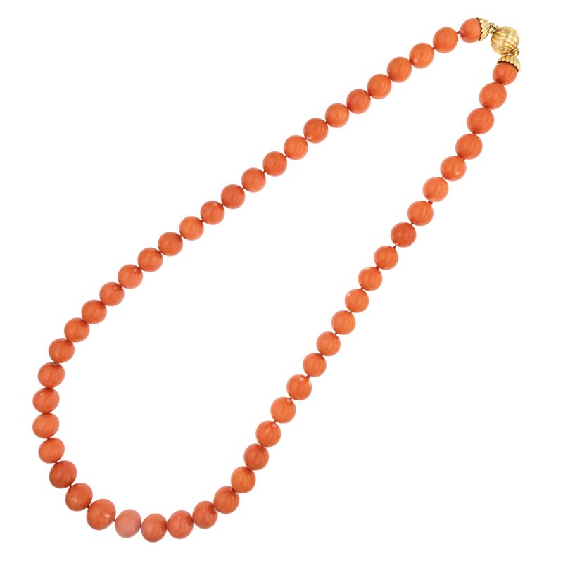 Collana Ad un Filo di Corallo Naturale Giapponese