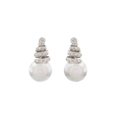 Orecchini pendenti in oro bianco 18kt con perle South Sea e diamanti, 15 g