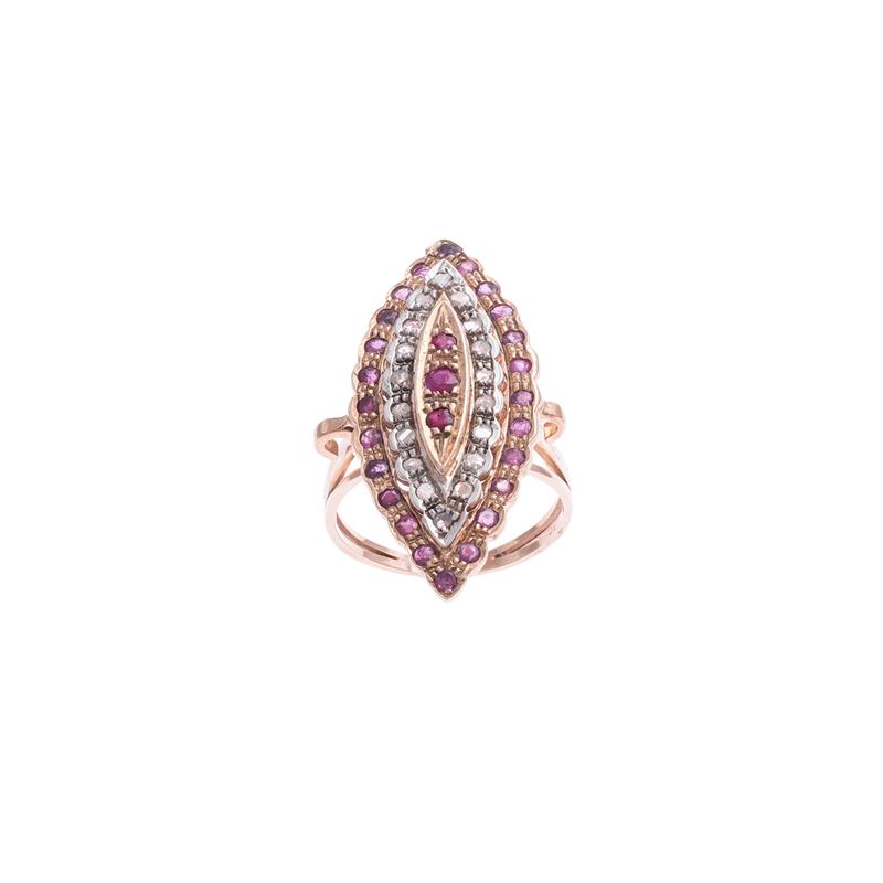 Anello a Losanga in Oro Rosa 9kt e Argento con Rubini e Rose di Diamante