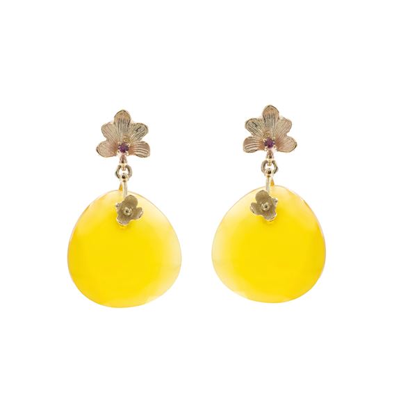 9kt yellow gold and yellow chalcedony pendant earrings