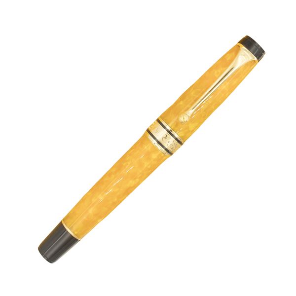 Aurora Optima vintage fountain pen