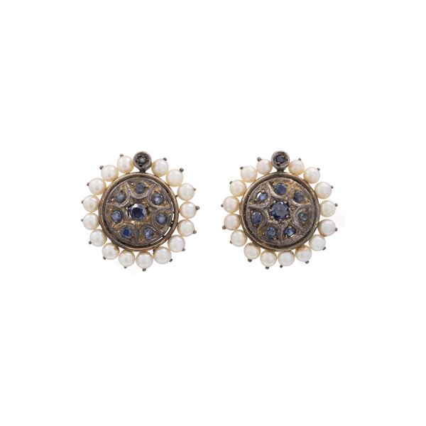 Antichi orecchini a lobo in oro giallo 9kt e argento