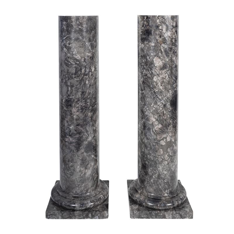 Coppia di colonne in marmo Bigio
