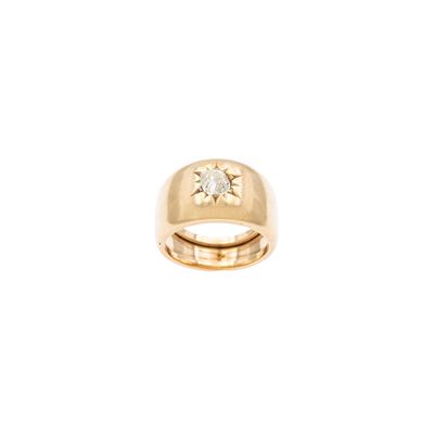 Anello in oro giallo 18 kt con diamante taglio a cuscino