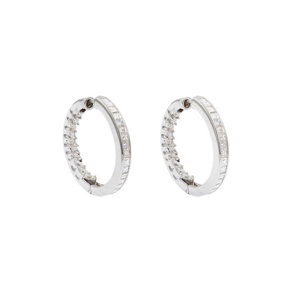 Orecchini cerchi in oro bianco 18kt e diamanti