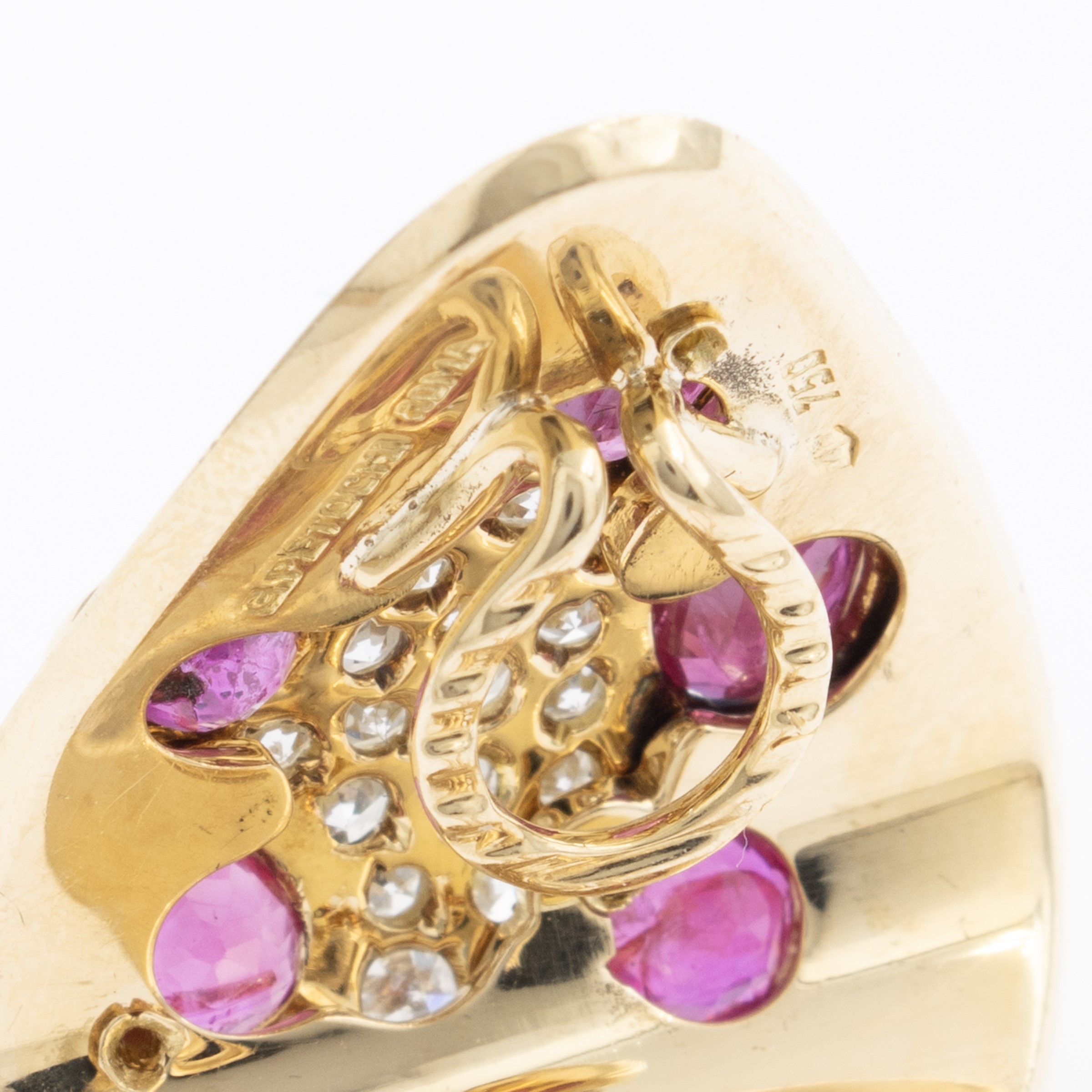 orecchini a lobo in oro giallo 18kt rubini naturali birmani e diamanti