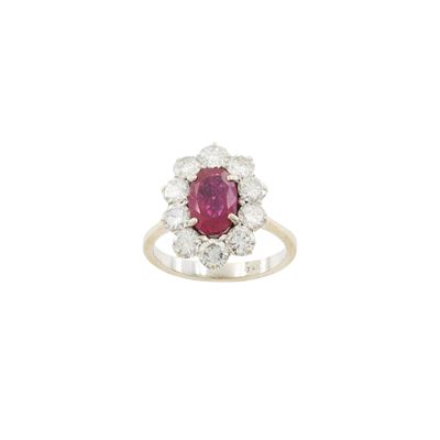 Anello in oro bianco 18kt con rubino birmano naturale e diamanti