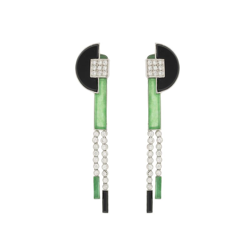 Orecchini Decò pendenti in platino onice nero giada e diamanti