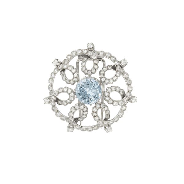 Spilla in oro bianco 18kt topazio azzurro e diamanti