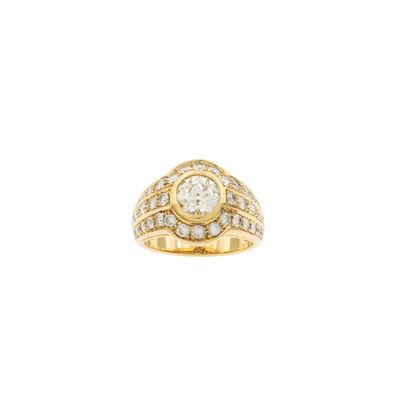 Anello a fascia in oro giallo 18kt con diamante taglio brillante antico e diamanti contornanti