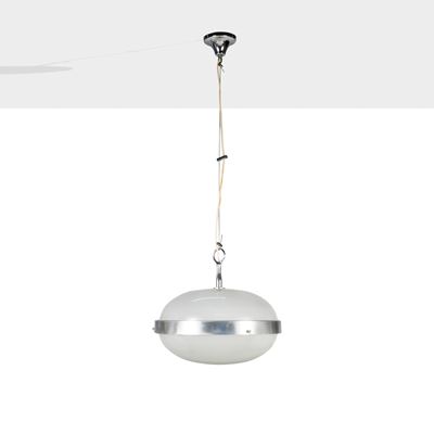 Lampada a sospensione in metallo cromato e cristallo pressato (anni '60)