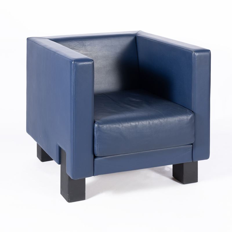 Shigeru Uchida - Poltrona “Moji” in pelle imbottita e legno verniciato