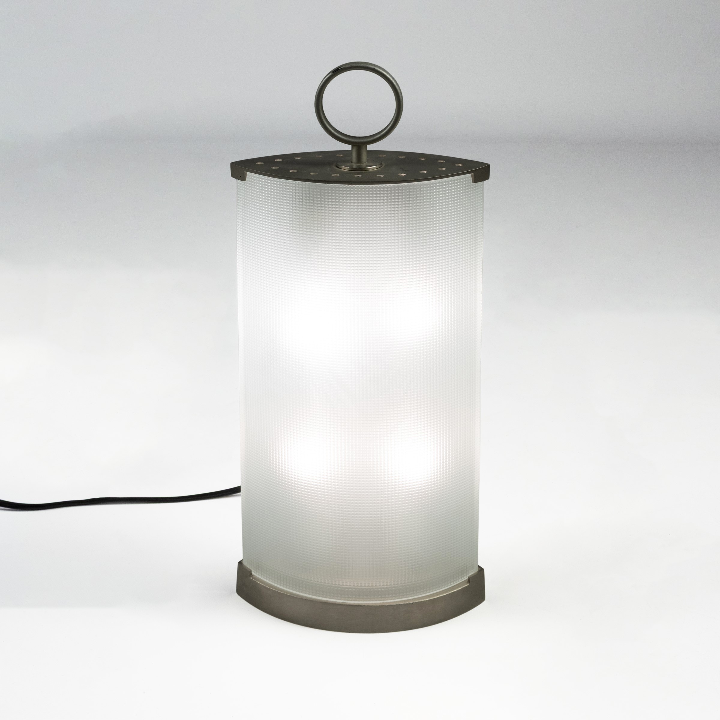 Gio Ponti - Lampada da tavolo “Pirellina” in vetro stampato, metallo e ABS