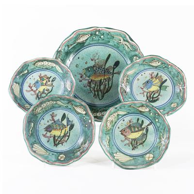 Prod. Avallone, set di piatti in ceramica policroma (Vietri, anni 20-30)