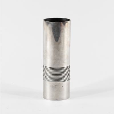 Vaso modello “Cilindro” in metallo argentato