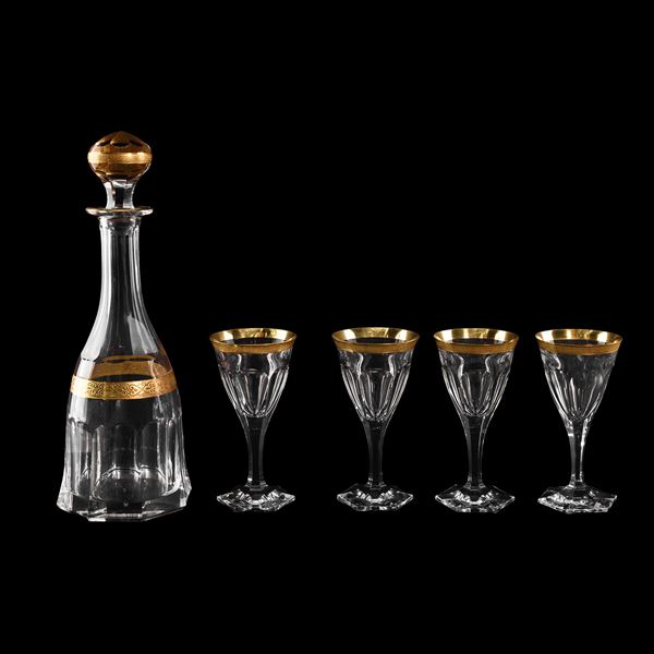 Moser, liquor service (5)