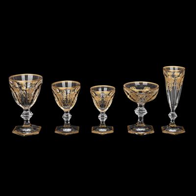 Baccarat, Servizio di bicchieri “Harcourt Empire” in cristallo molato e dorato