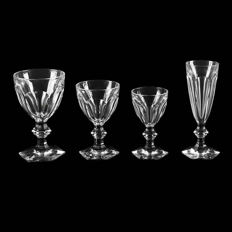 Baccarat, servizio di bicchieri a calice modello «Harcourt 1841» in cristallo molato