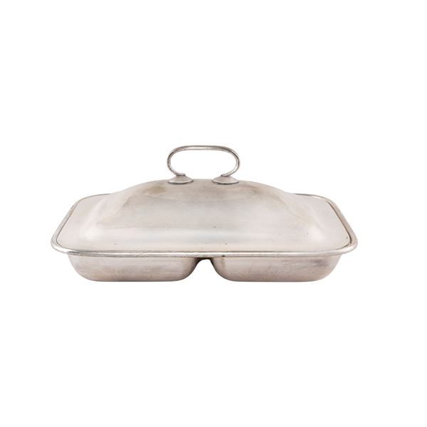 Silvered metal vegetable dish