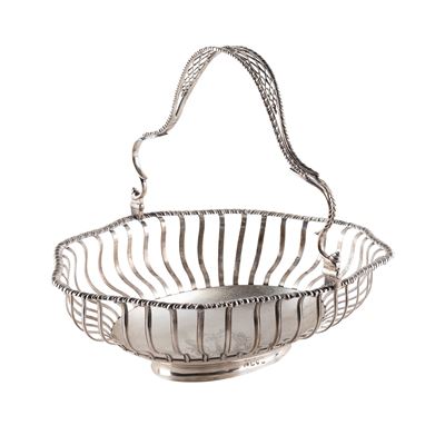 Cesto con manico in argento traforato, cartiglio vegetale (prob. 1774)
