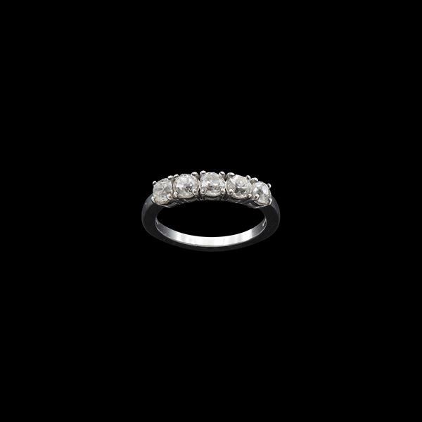 18kt white gold and diamonds ring