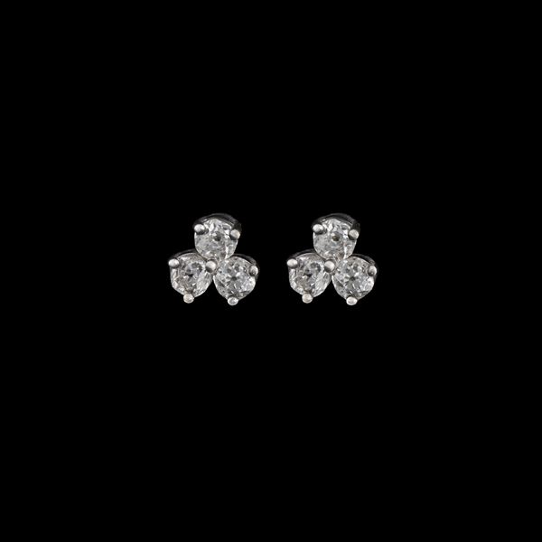 18kt white gold and diamonds clover stud earrings