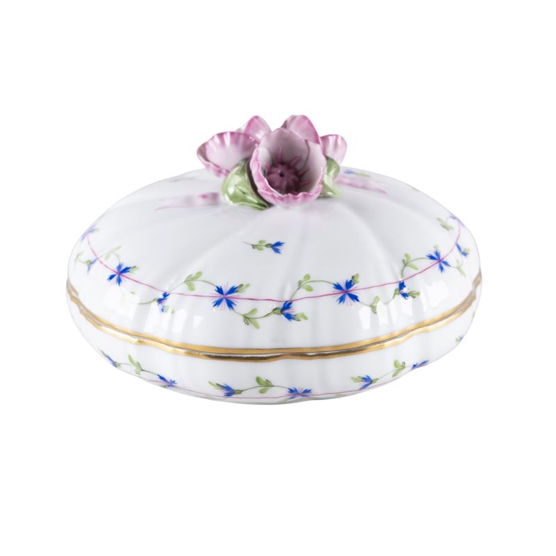 Herend, scatola circolare con coperchio decorazione “Ghirlanda blu”, porcellana policroma e dorat...