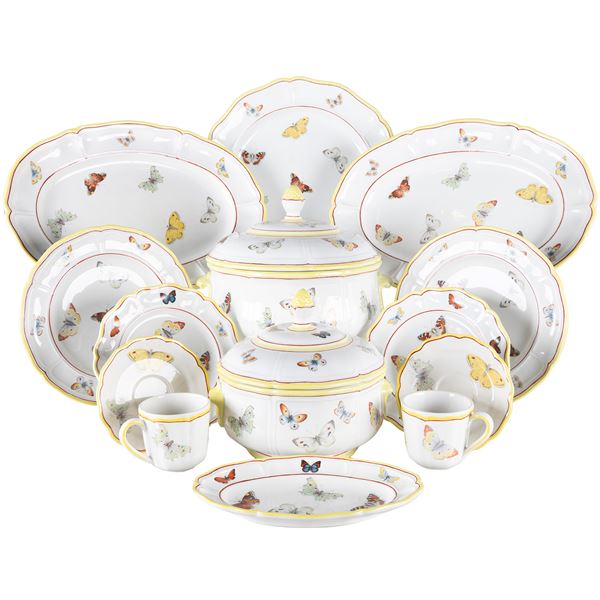 Italian manufacture, tableware service (84)