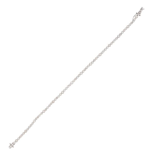 18kt white gold and diamonds tennis bracelet