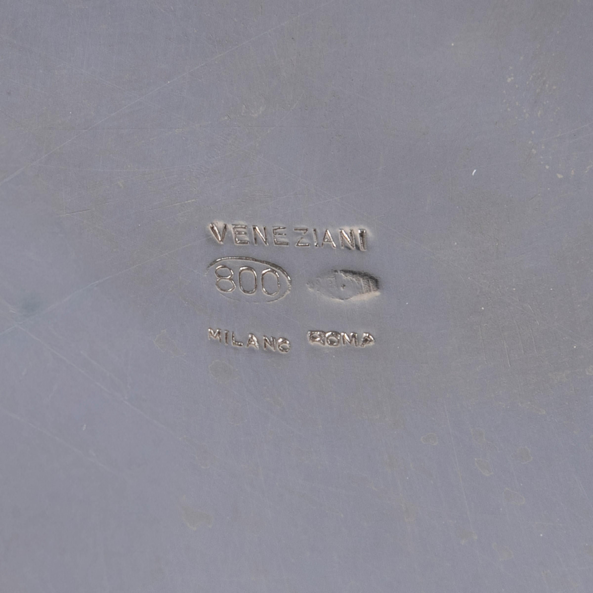 Zuppiera in argento con presentoire, stile Art Déco
