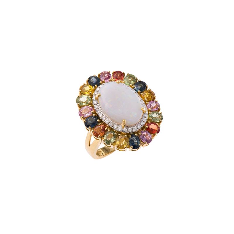 Oro giallo 18 kt, Anello con opale arlecchino ovale cabochon, zaffiri multicolor e diamanti