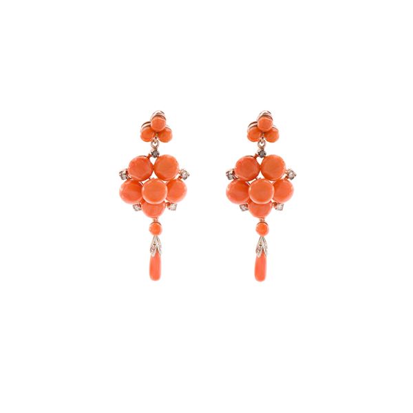 Orecchini pendenti in oro rosa 9 kt argento e corallo Sciacca