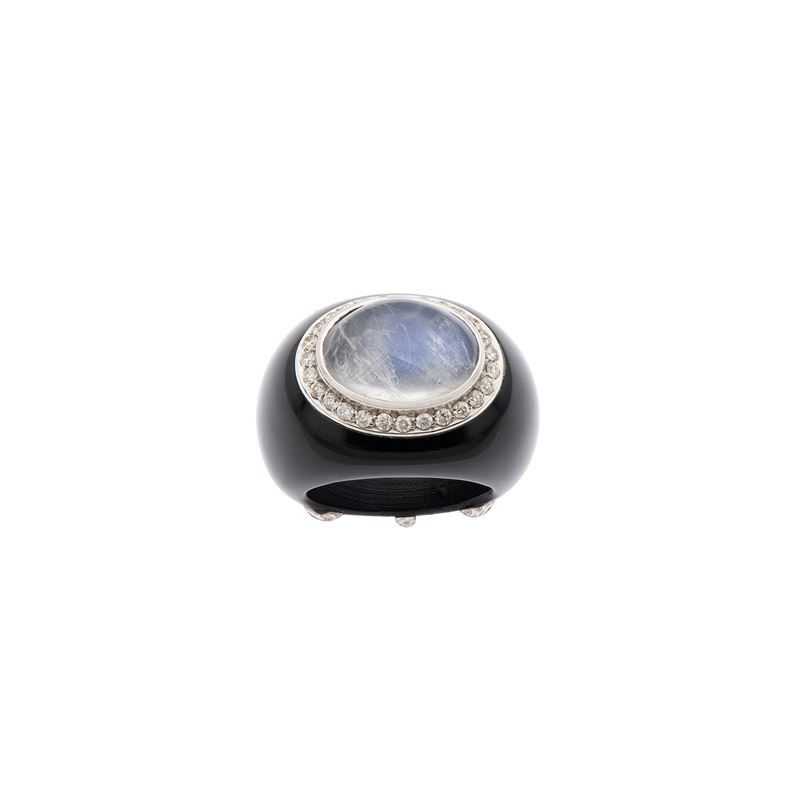 Anello in Oro Bianco 18kt Onice Nero Chiaro di Luna e Diamanti