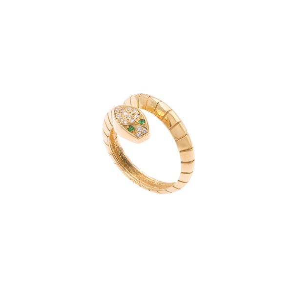 Anello a serpente in oro giallo 18kt e diamanti