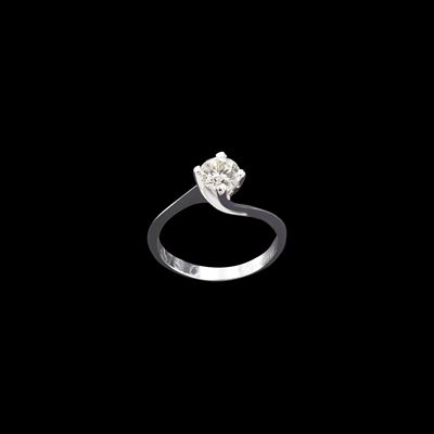 Anello solitario, oro bianco 18 kt, diamante naturale taglio brillante (mis. 15,5) – ca. ct 0,75
