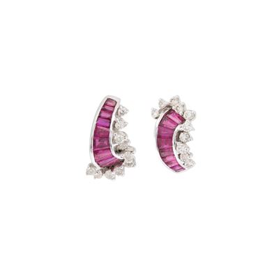 Orecchini a Lobo in Oro Bianco 18kt Rubini e Diamanti