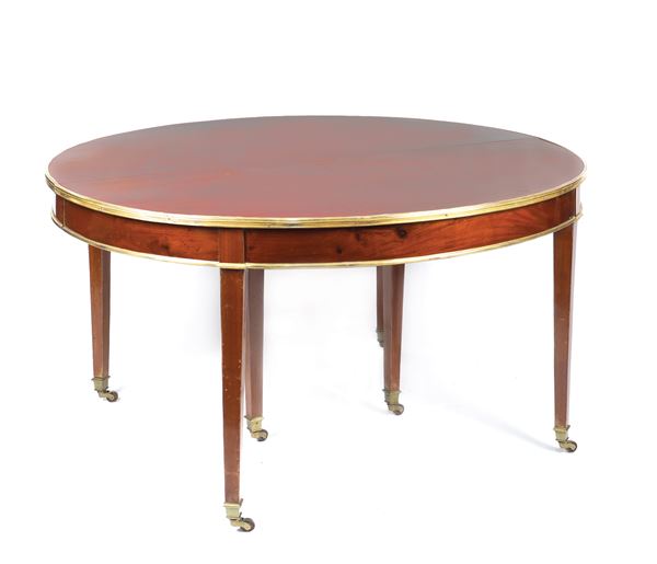 Mahogany Louis XVI table  (France, 18th-19th century)  - Auction Furniture Sculpture and Works of Art - Web Only - Colasanti Casa d'Aste